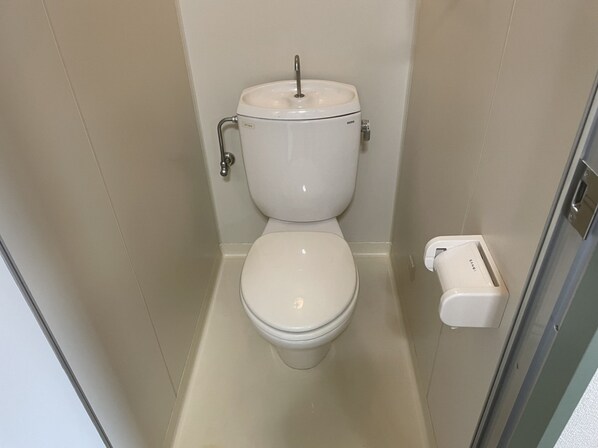 ロッキーコートナカヤの物件内観写真